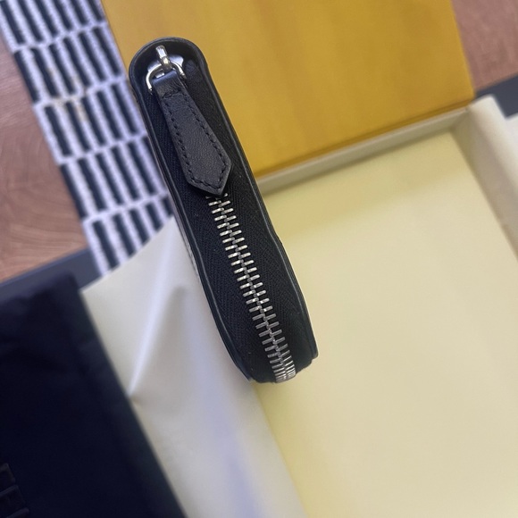 Fendi wallet - Picture 7 of 9